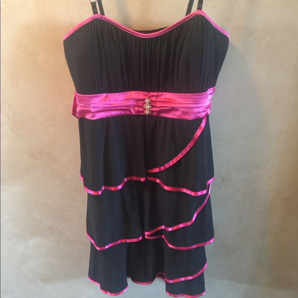 Woman’s (Taboo) Black and Pink dress